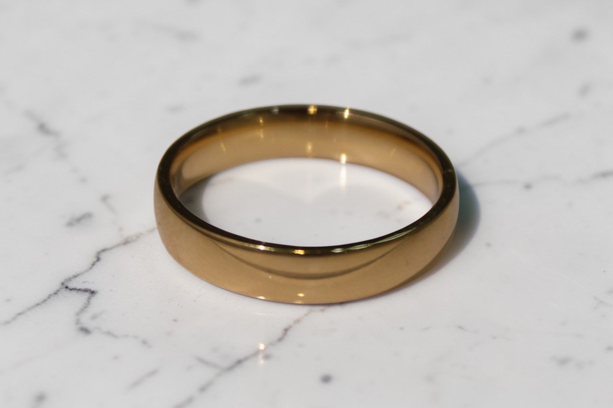Klasszikus Enyhén Domború Karikagyűrű - 2 mm - 8 mm