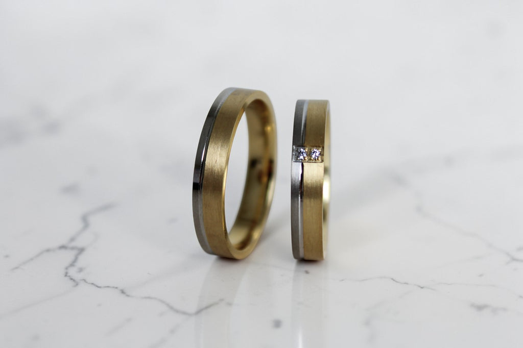 Vela Karikagyűrű Pár - 14K Sárga / Fehér Arany - 2 db 0.006 ct Gyémánt