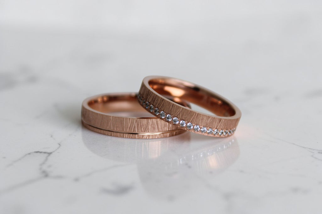 Rosery Karikagyűrű Pár - 14K Rozé Arany - 45 db 0.006 ct Gyémánt