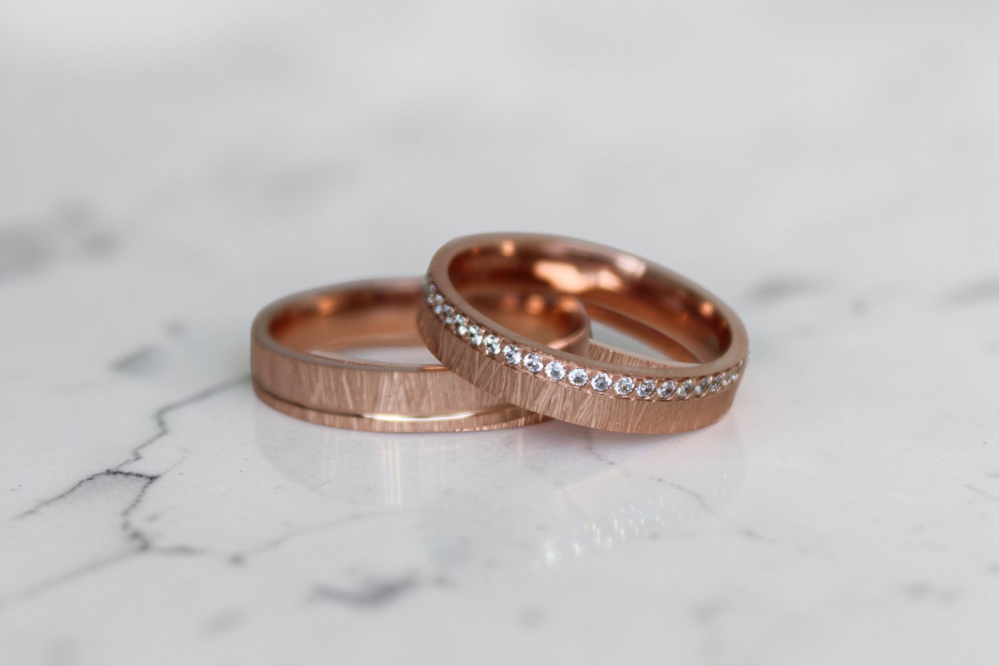 Rosery Karikagyűrű Pár - 14K Rozé Arany - 45 db 0.006 ct Gyémánt