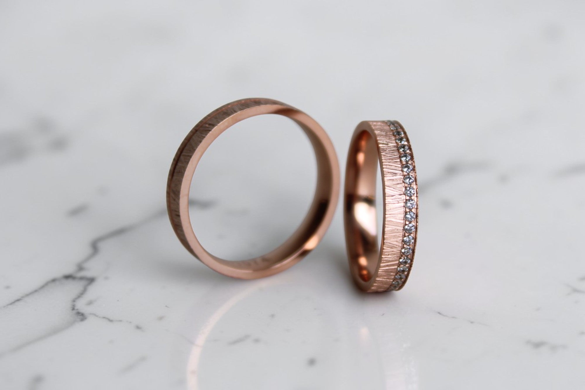 Rosery Karikagyűrű Pár - 14K Rozé Arany - 45 db 0.006 ct Gyémánt