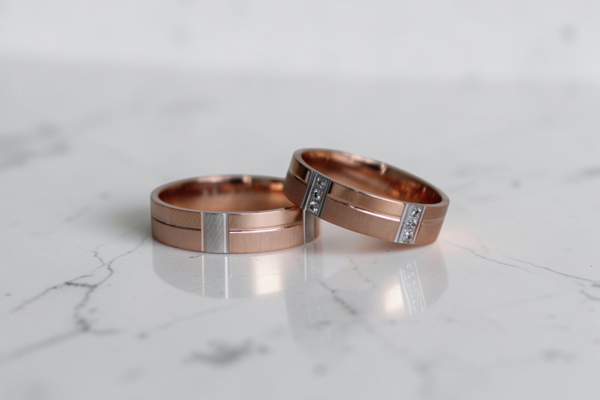 Aria Karikagyűrű - Rozéarany -  15 db 0.008 ct gyémánt